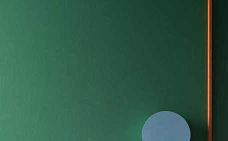 简约干净的室内绿色墙壁一张椅子壁纸