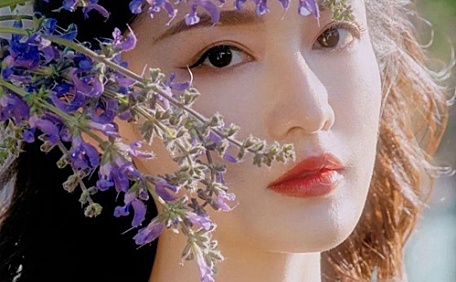 李沁紫罗兰女孩明星壁纸