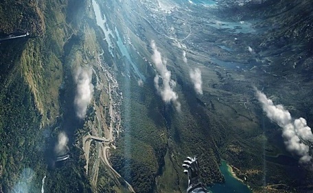 宇航员全景视角俯冲下落壁纸