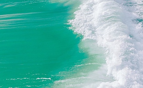 玻璃海浪风景壁纸