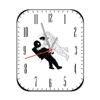 白色底黑白两个太空人黑色刻度表盘  .clock