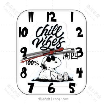 snoopy黑白史努比坐在地上戴着墨镜表盘.clock